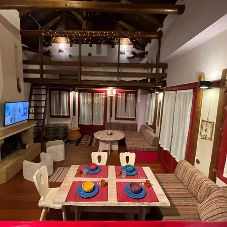 Chalet Center - Traditional Arachova