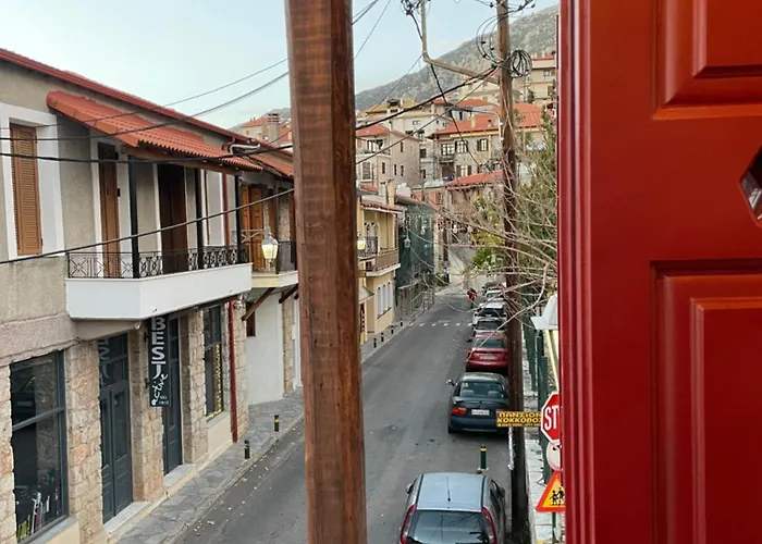 Center - Traditional *