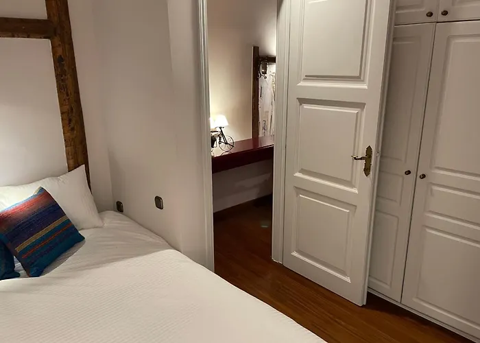 Center - Traditional Σαλέ *